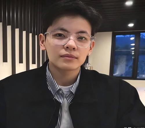 哈维拒绝曼,联等多队邀,计划下赛季,巅峰国际娱乐集团,巅峰国际PG游戏,巅峰国际PG集团,游戏系统商,巅峰国际PG官网,巅峰国际PG