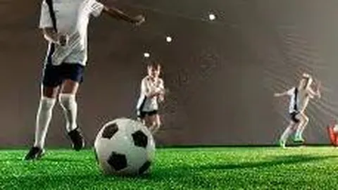 上海海港紧急寻宝？揭秘豪门后卫囤积潮，本土新星争夺战一触即发！